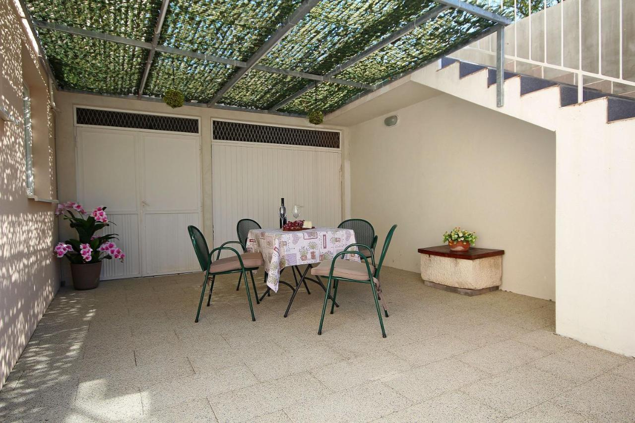 Apartmani Bozena Makarska Eksteriør billede